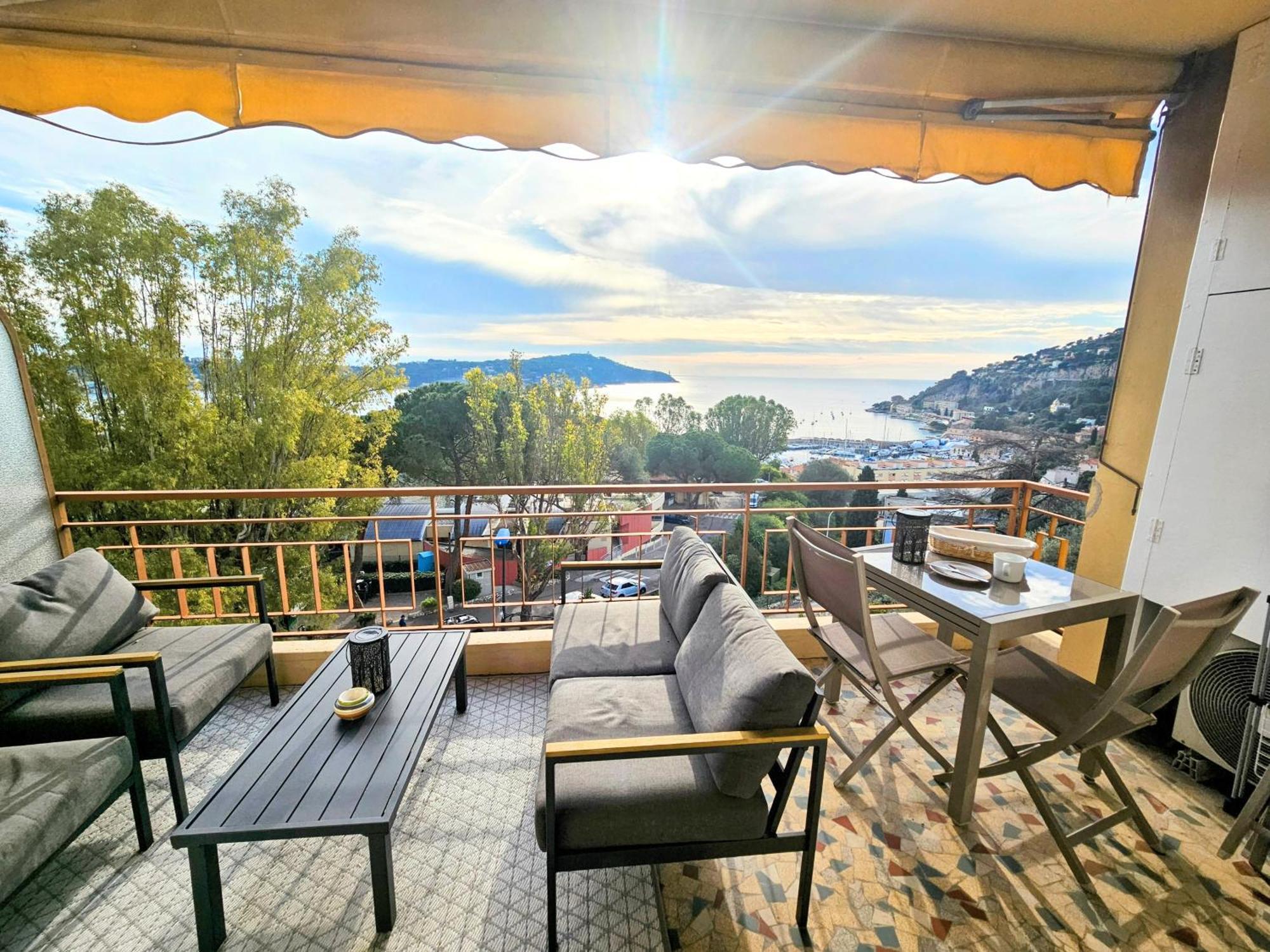 Villefranche center Bay & Port Sea view front Extérieur photo