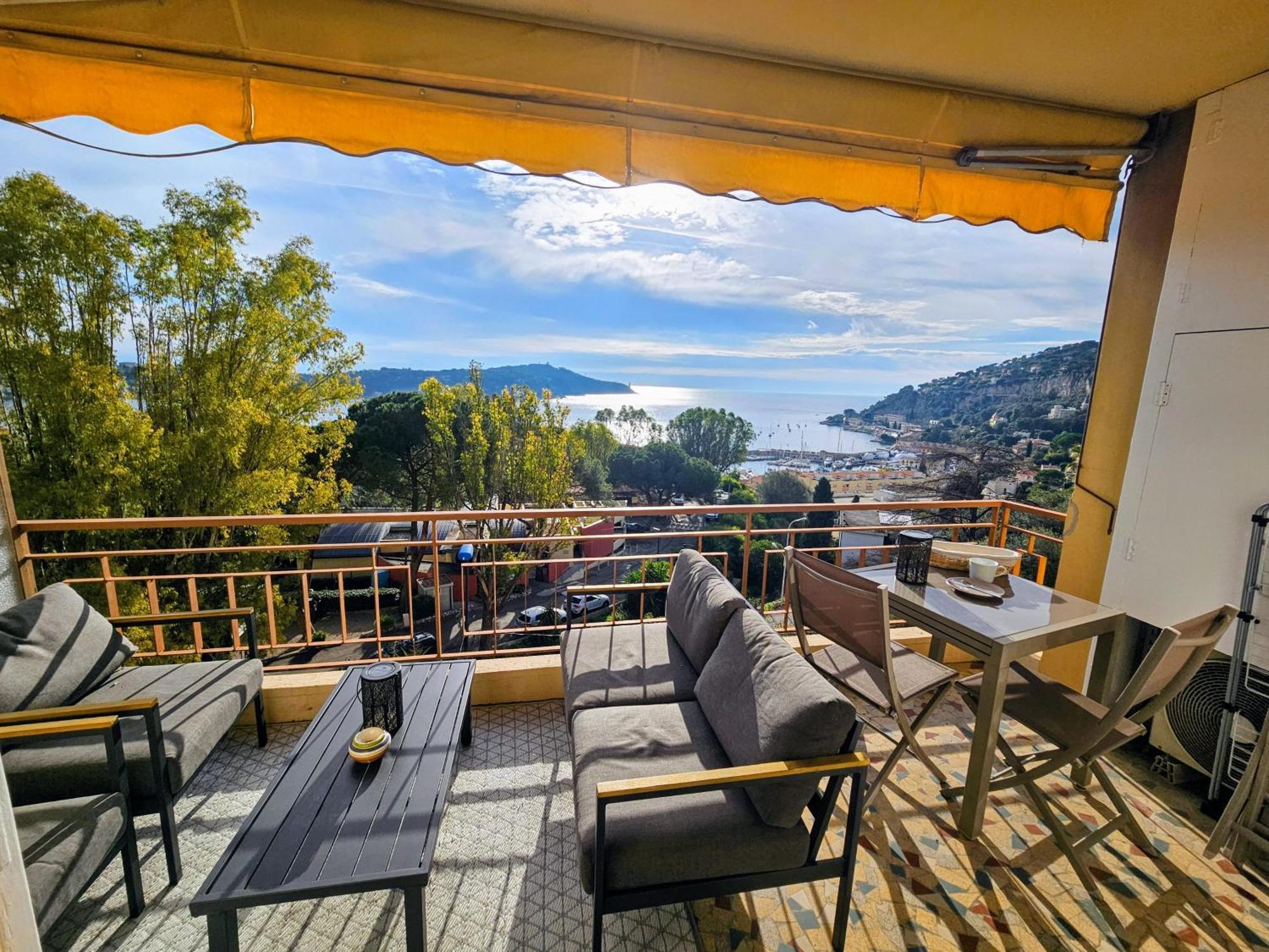 Villefranche center Bay & Port Sea view front Extérieur photo